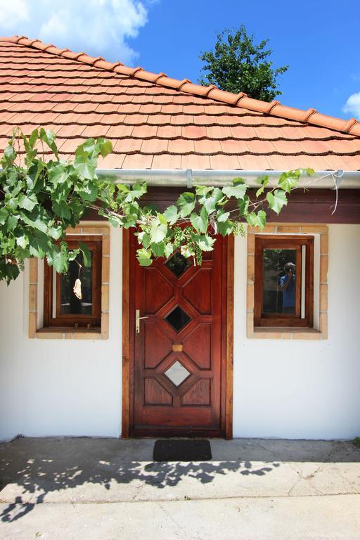 Lugas Vendégház Felsőtold Extérieur photo